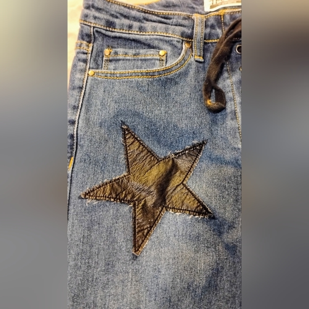 Juniors The Edit Y2K Star Jeans